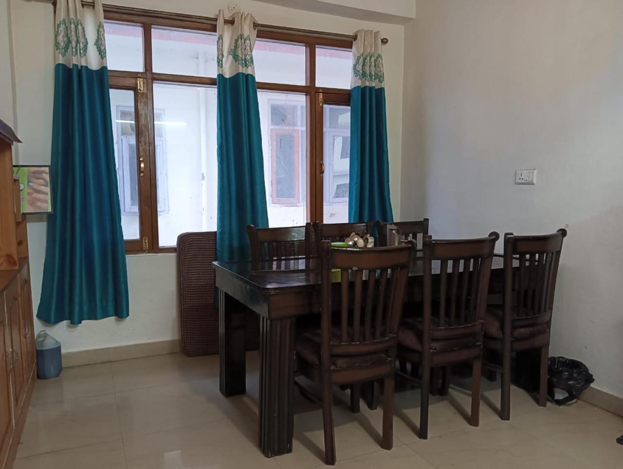 B&B Aston Shimla Hill'S Εξωτερικό φωτογραφία